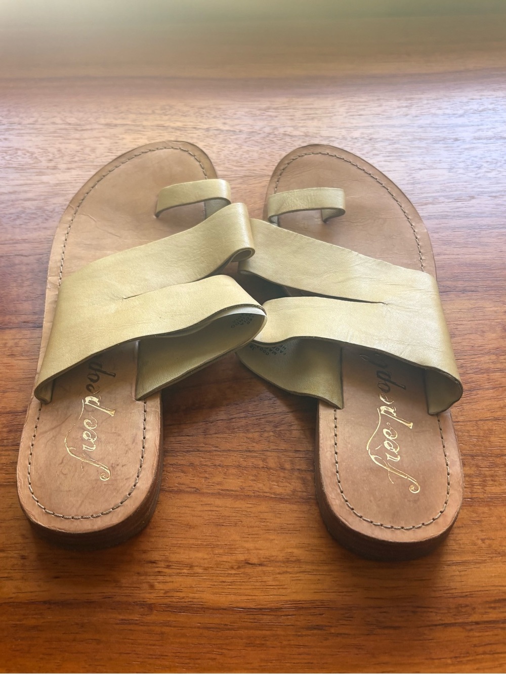 Free People Abilene toe loop sandals 38